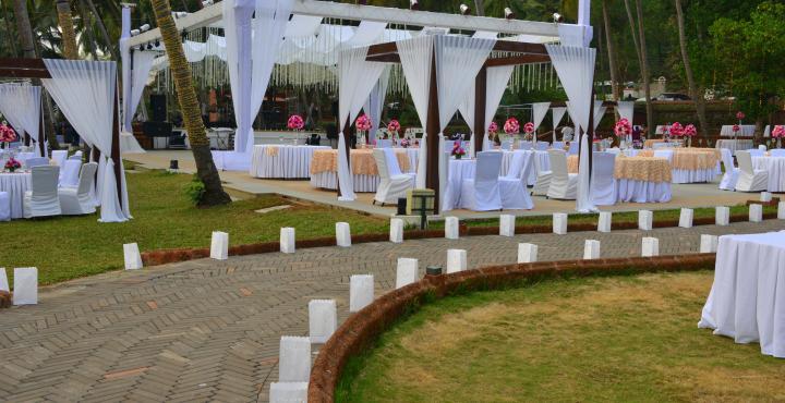 Bay 15 Hotel Panadzsi Kültér fotó