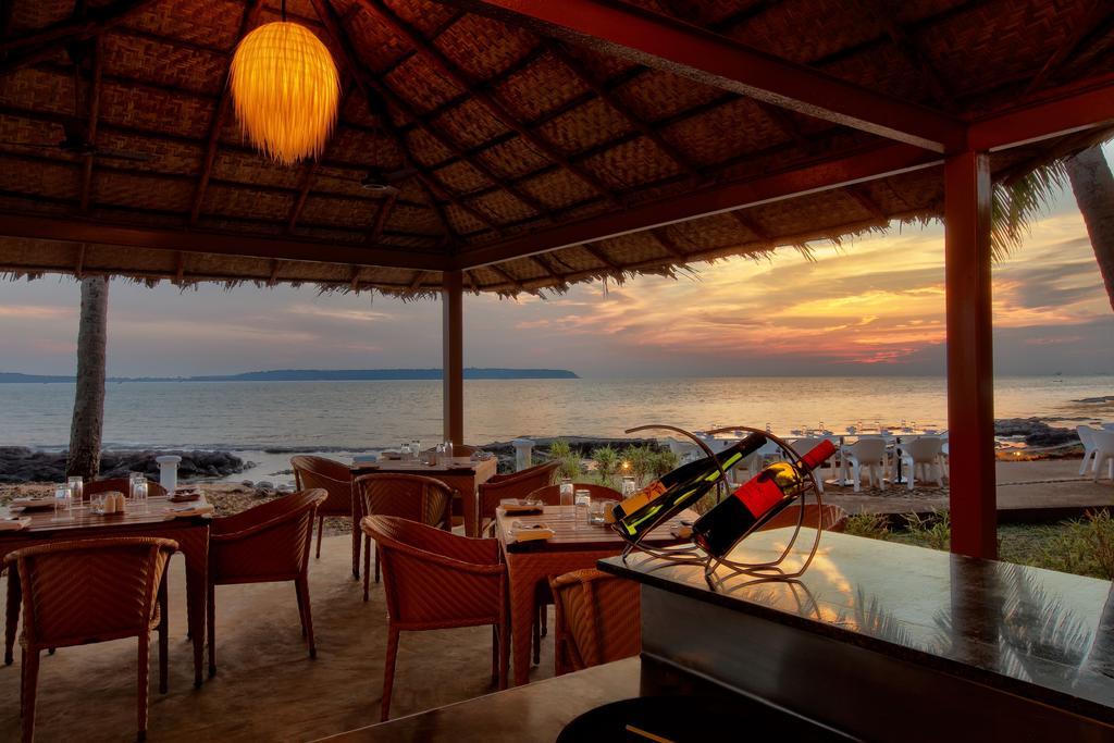 Bay 15 Hotel Panadzsi Kültér fotó